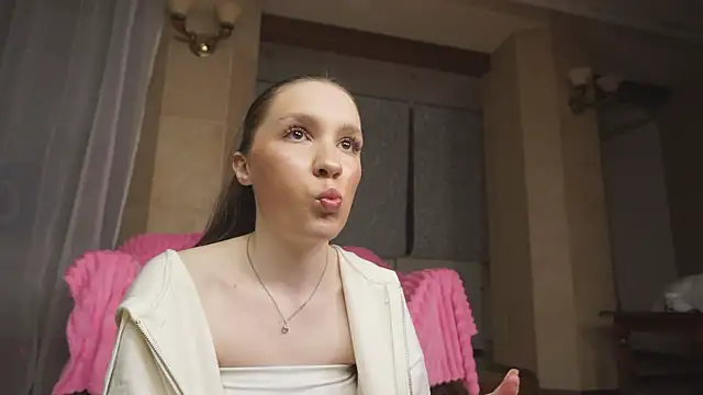Nayeomy webcam