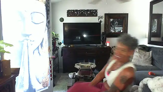 CeceilaMoon webcam