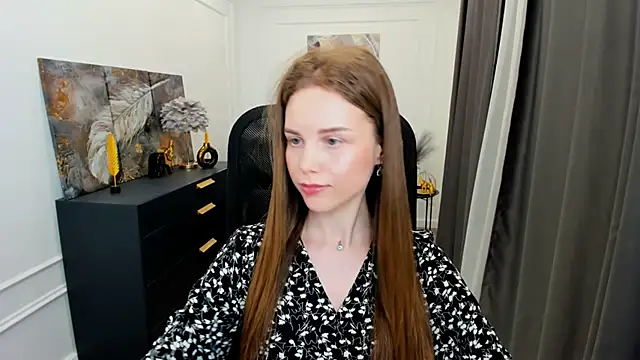 MileyWings webcam