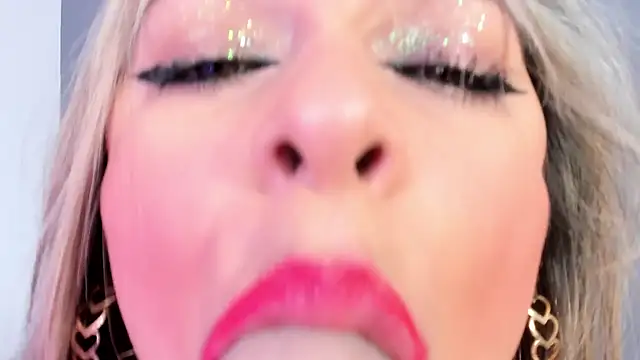 NicoleDiior webcam