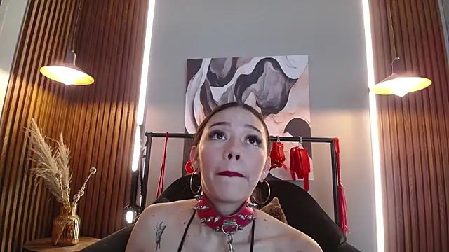 Doll4anall webcam