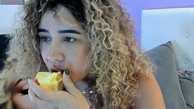 Charlotte11-11 webcam