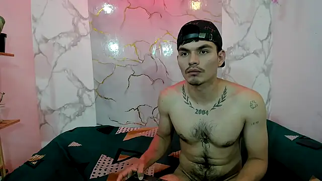 Nahomi_hot_77 webcam