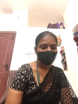 Tamil_Yalini12