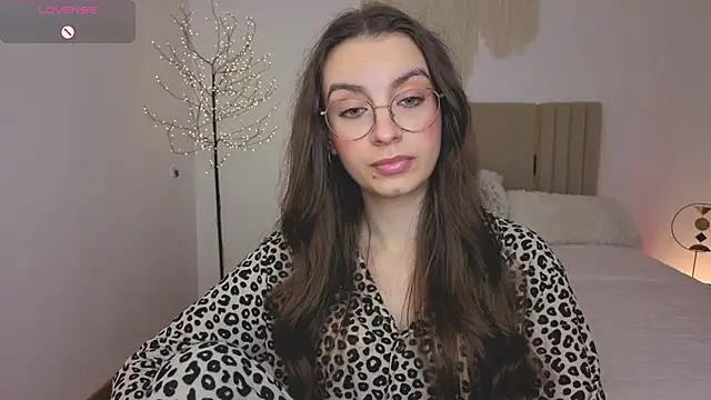 Real_cutie1 webcam
