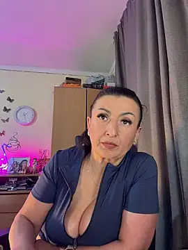 Hotangel75 live sex cam