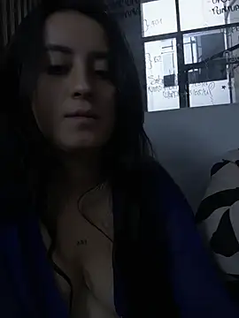 Antonella_Julieta webcam