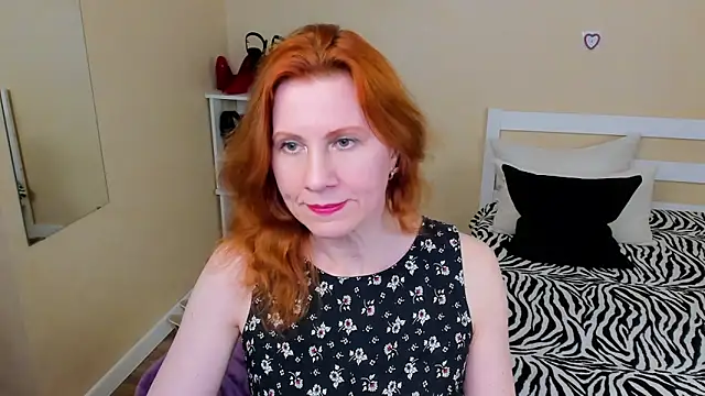 FoxySophia live sex cam