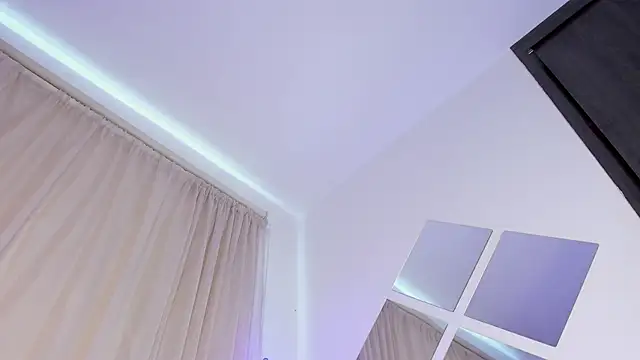 lilily_lv (F teen) - BLOWJOB AND DIRTY TALK + SPIT BOOBS