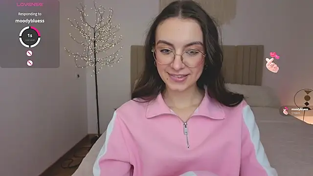 Real_cutie1 webcam