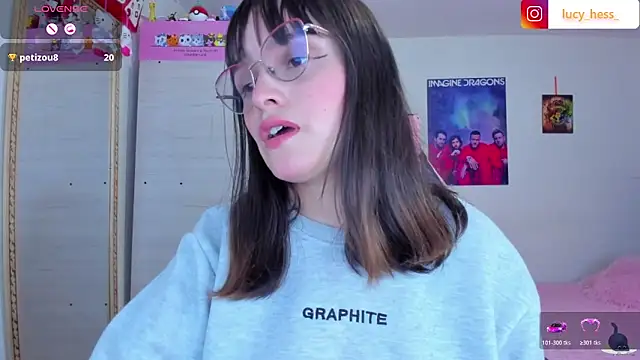 Lucyy-hess webcam