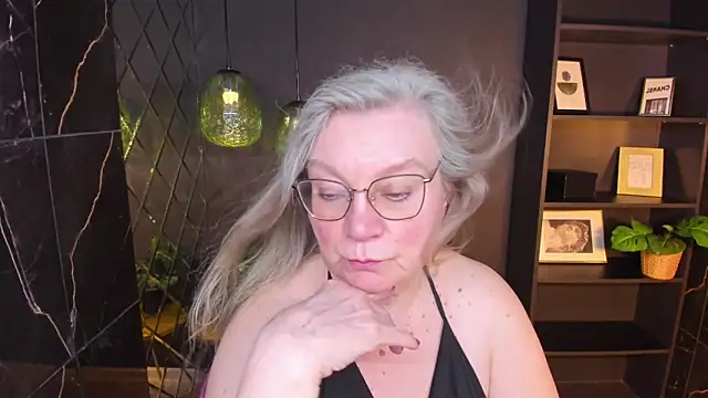 NataliMellow webcam