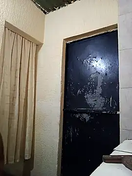 Laura20lopez's Live Sex Cam Show