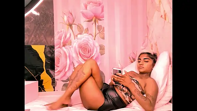 indian_barbie webcam