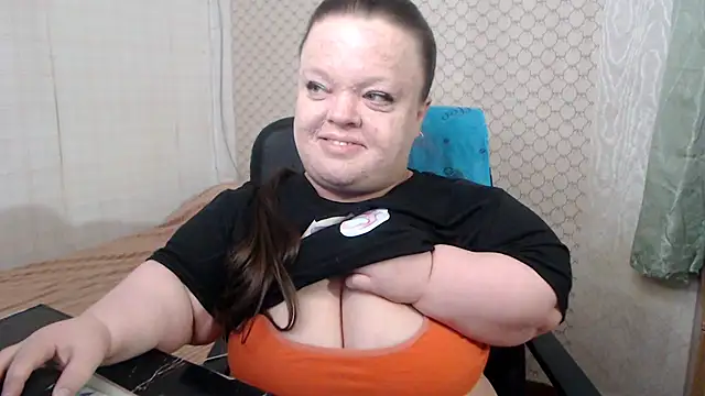 Janiffer_MiMi webcam