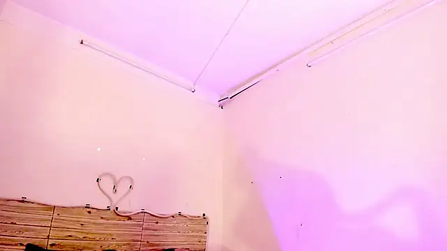 lilahSweet webcam