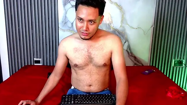 LunandCarlos webcam