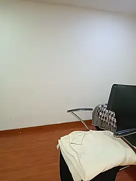sasi_luna webcam