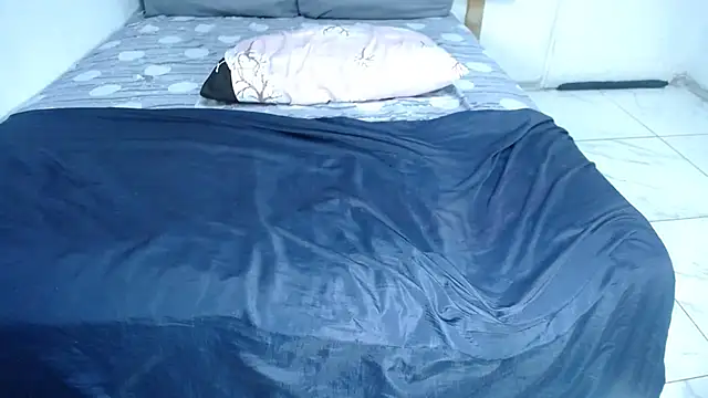 BootySoYummyX webcam