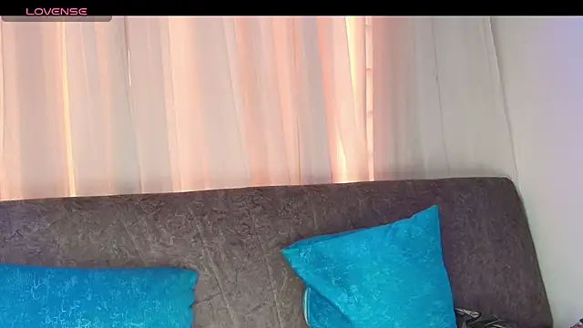 NyxTits
