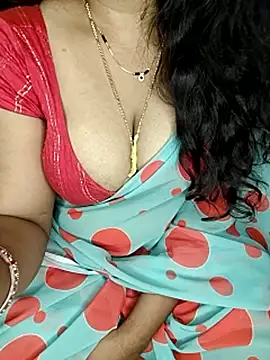Shreya8999 webcam