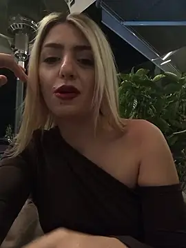 blondekasarsude (F young) - JUST HAVE FUN