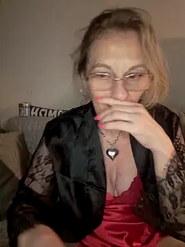 Blond_lady_czech webcam
