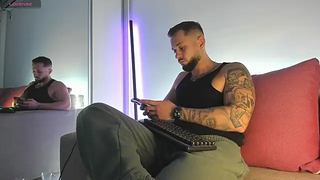 nicholasX1 webcam