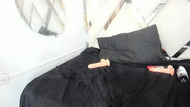 honeyhtx webcam