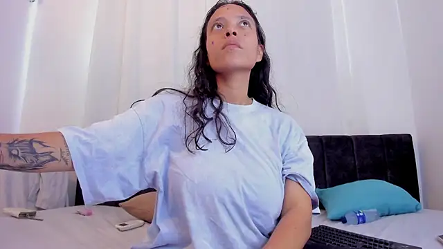 lexyfyre webcam