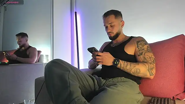 nicholasX1 webcam
