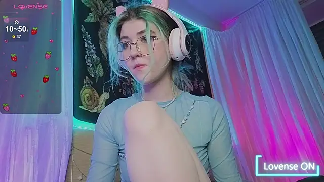 Miko_Meow webcam