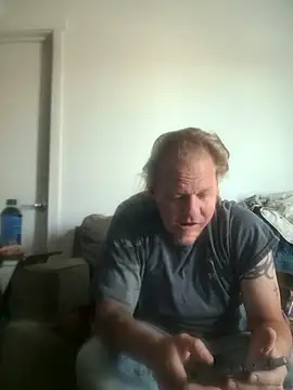 yourMasterisBored webcam