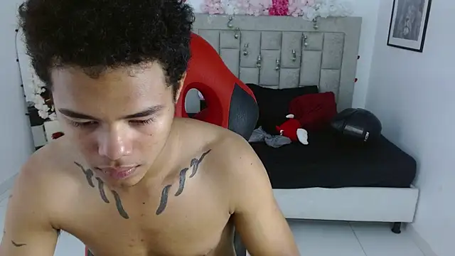 kael_fox webcam