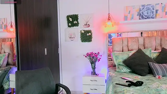 dulce_morrys (F young) - asshole