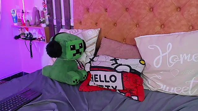 MeowMota_ webcam