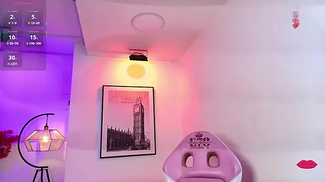 Lila_monroe