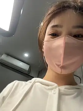 gougou13 webcam