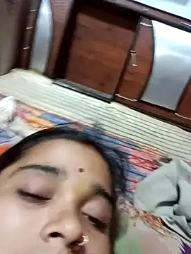 Deepjakolirr webcam