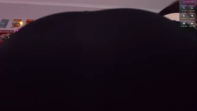 Luna_Blake webcam