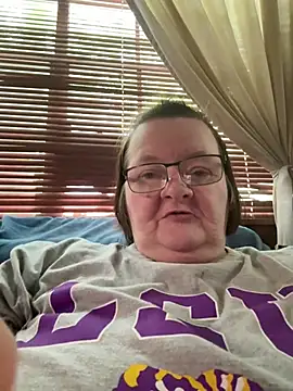 Bayou_Woman68 webcam