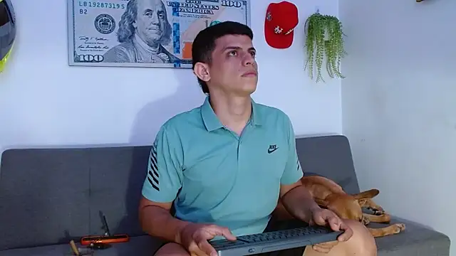 boss_of_cash webcam