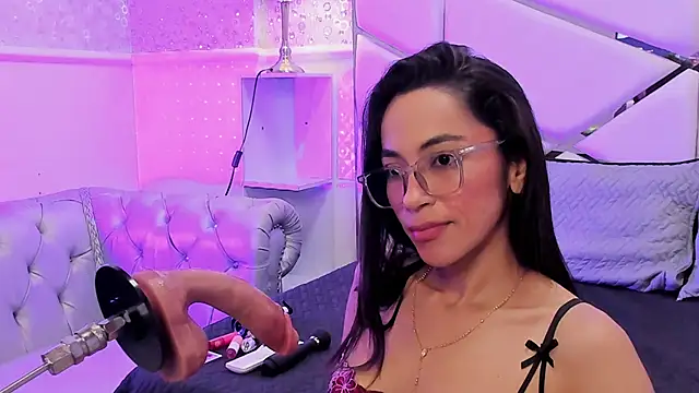 GabbieSkinny webcam