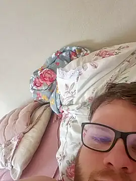 Purple_Mario webcam