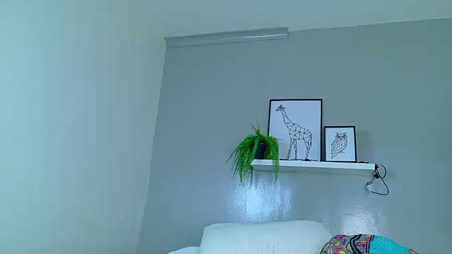 KylieAngel__ webcam