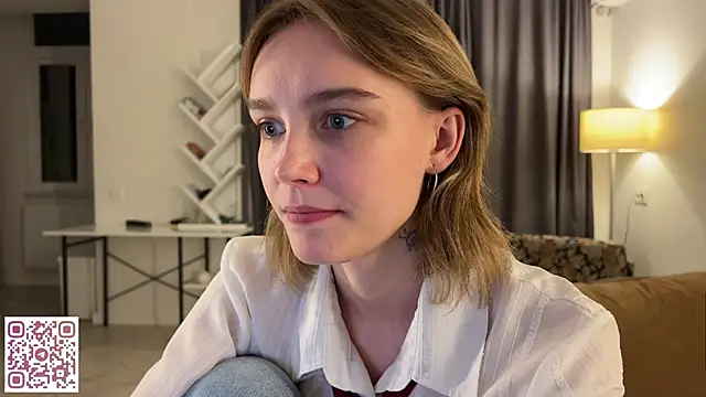 Lolatatee webcam