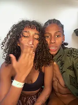 Sun_lynx_Love