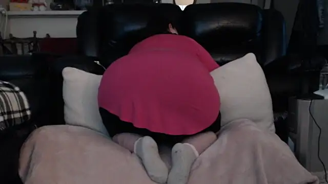 Juicy_Julie469