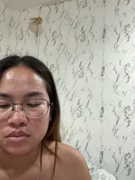 Ponthip webcam