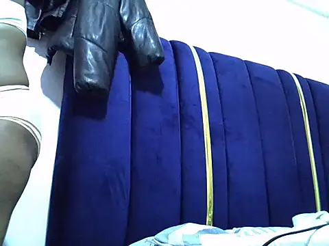 prettybeee webcam
